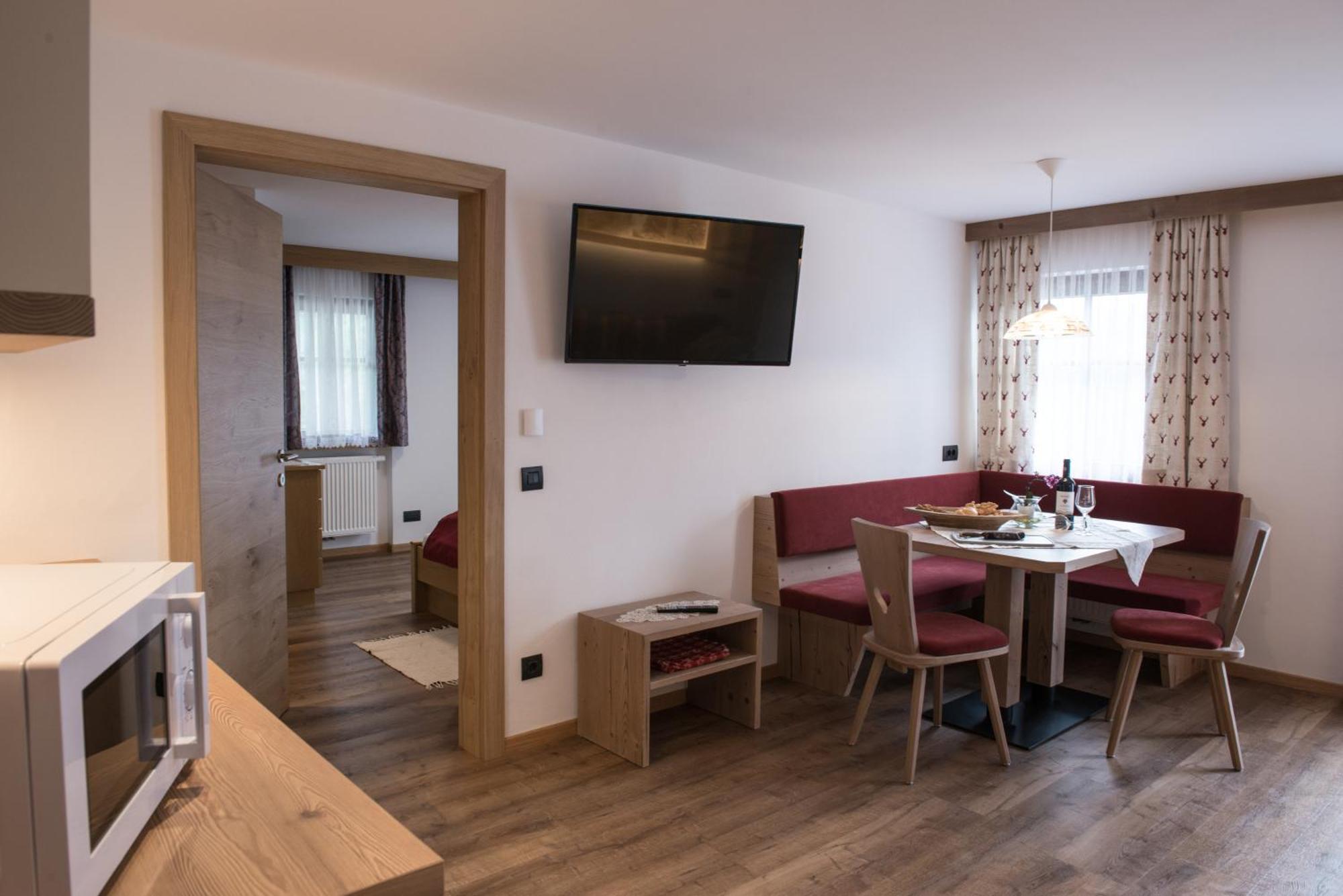 Da Kathi Aparthotel San Candido Exterior photo