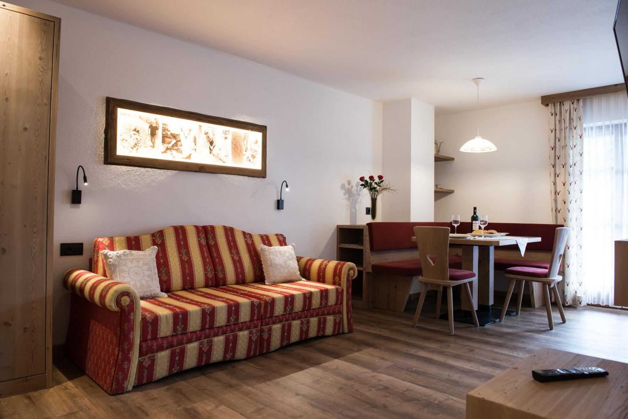 Da Kathi Aparthotel San Candido Exterior photo