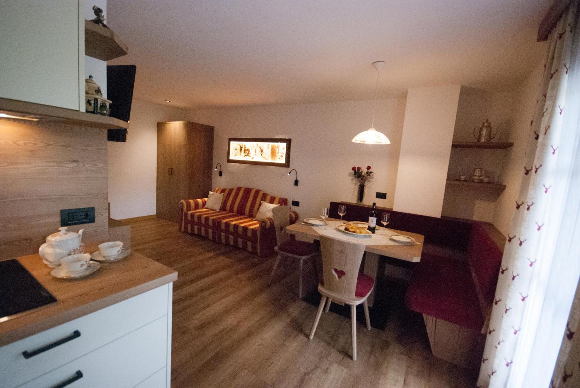 Da Kathi Aparthotel San Candido Exterior photo